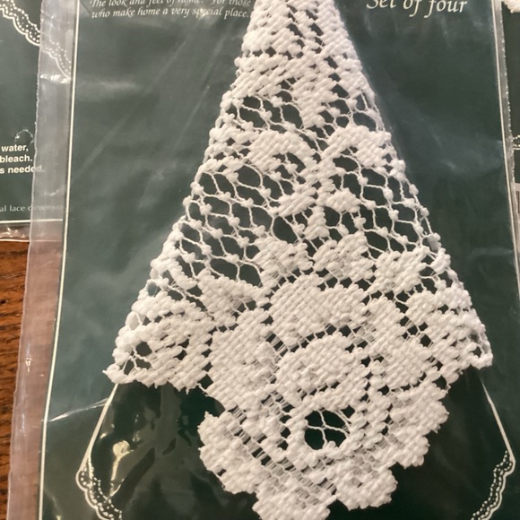 NWT Heritage lace napkin cuffs 3 packs of 4 - Picture 2 of 3